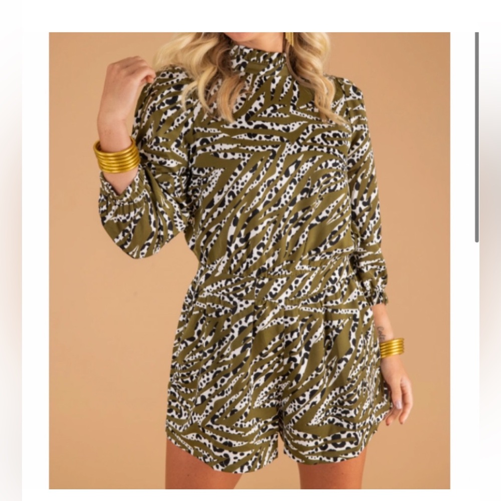 THML Green Zebra Romper Size XS